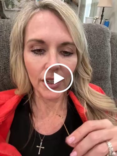 Customer video review of Infinity Necklace.