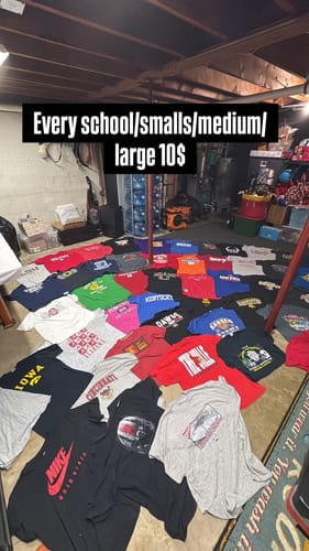 Customer photo review of Wholesale College & University T-Shirts