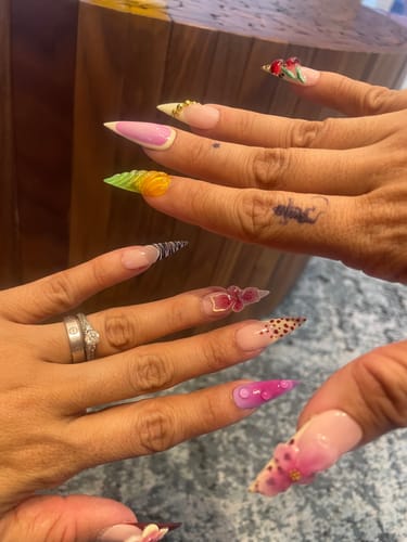 Customer photo review of Tropicalia