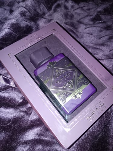 Customer photo review of Bade'e Al Oud Amethyst Lattafa Perfumes