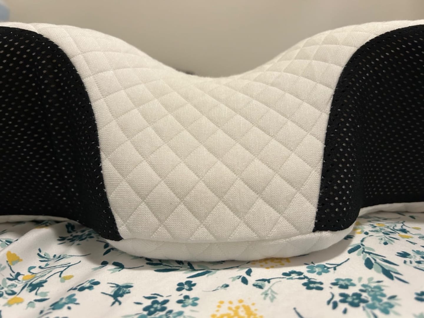 Customer photo review of Dreamers® Relief Pillow