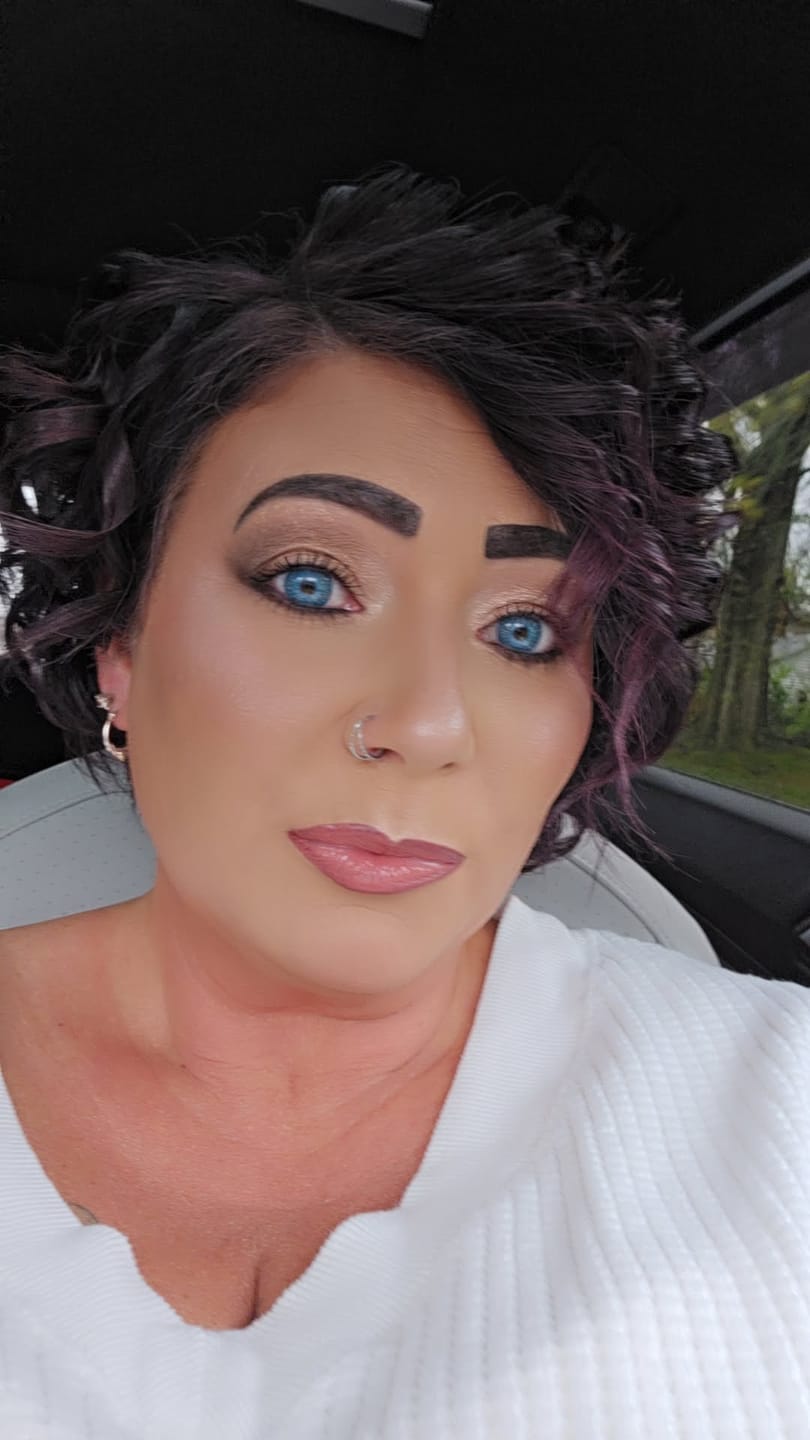 Customer photo review of Pixie Blue Prescription Coloured Contact Lenses