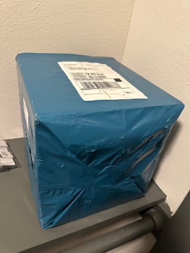 Customer photo review of Luxe Red | $10k Smashbox