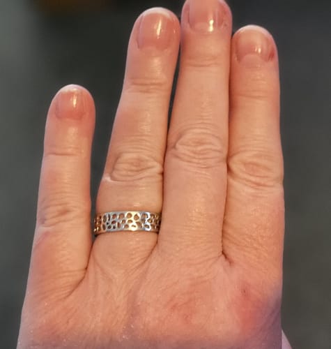 Customer photo review of Lattice Band Ring