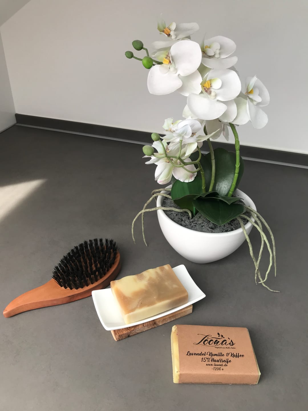 Customer photo review of 15% Lavendel mit Kamille & Kaffee Haarseife (Haarwachstum & Tiefenpflege)