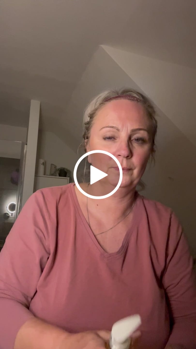 Customer video review of Cleansing Oil & Make-Up Remover