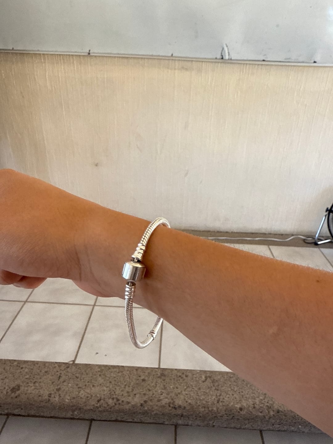 Customer photo review of Pulsera Cola de Raton