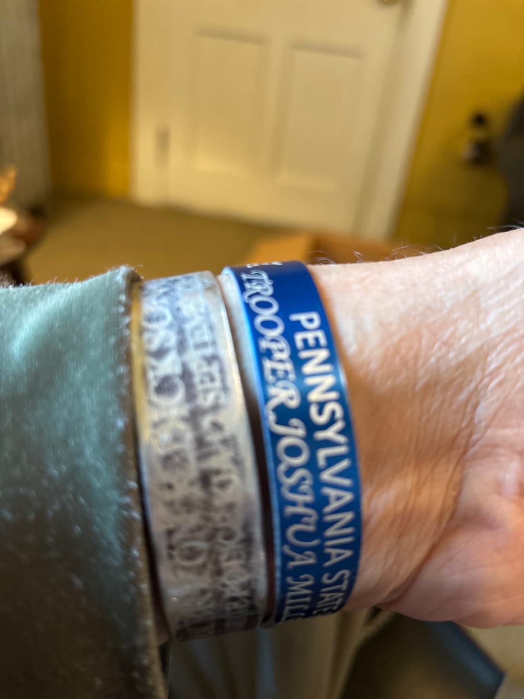 Customer photo review of Back The Blue Memorial Bracelet