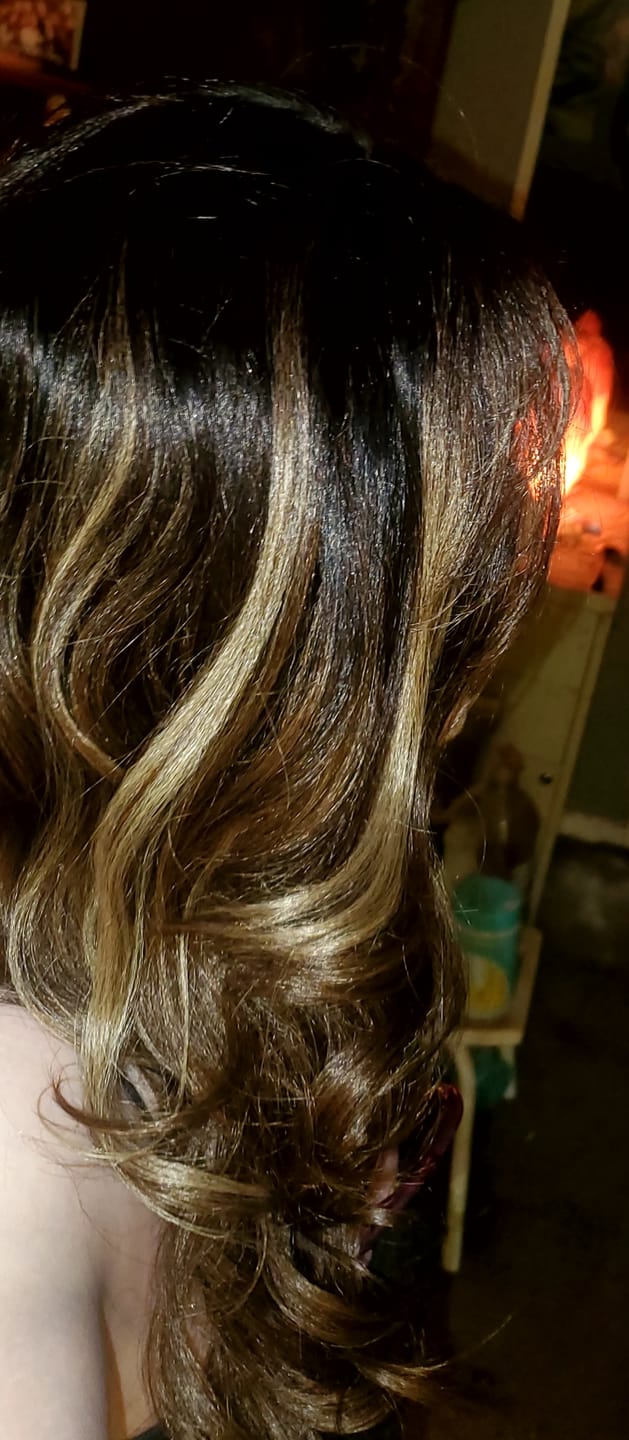 Customer photo review of Sensationnel Butta Lace 90's Bangs Glueless HD Lace Front Wig - 90's BANGS UNIT 909
