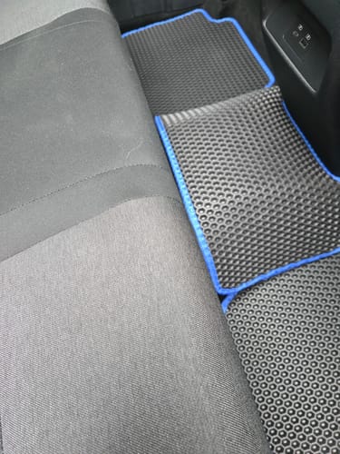 Customer photo review of Auto Fußmatten nach Maß - Komplettset