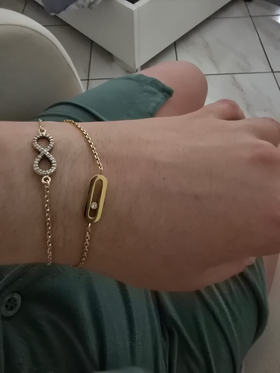 Customer photo review of Ellipse Bracelet With Stone
