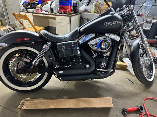 Customer photo review of H-D® Dyna Bolt On Battery Bag - DBB03