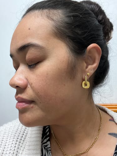 Customer photo review of The Chontell Huggies