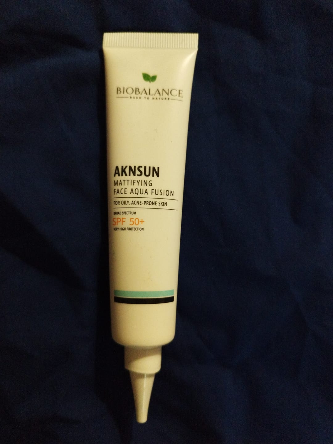 Customer photo review of BIOBALANCE AQUA FUSION МАТИРАЩ КРЕМ ЗА ПРОБЛЕМНА КОЖА С SPF 50