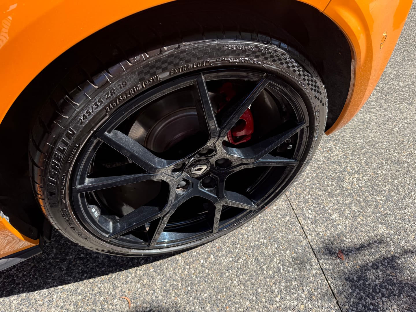 Customer photo review of Tyre Milk