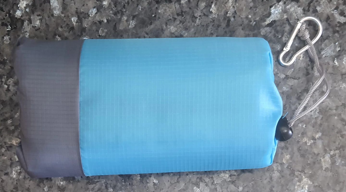 Customer photo review of Wasserdichte Strand- & Picknickdecke