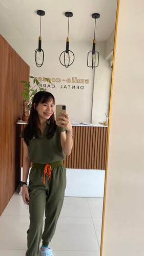 Customer photo review of Zip-Up Polo MoveTech® Scrub Top - Women / Forest Green