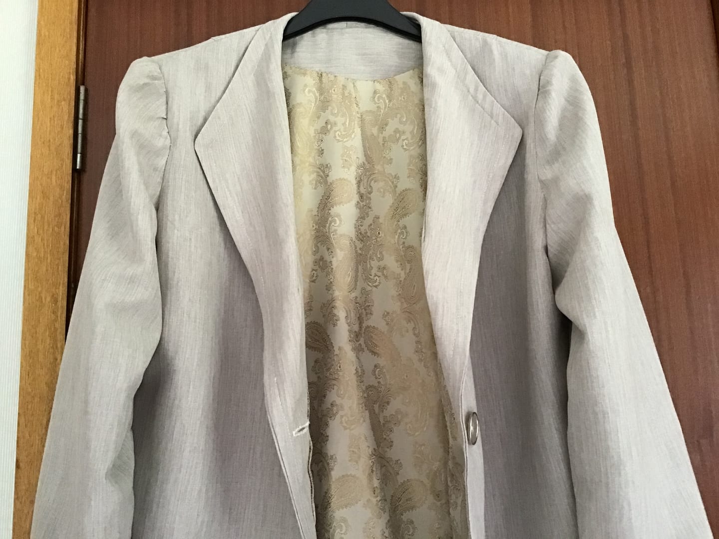 Customer photo review of Paisley Jacquard Lining Fabric