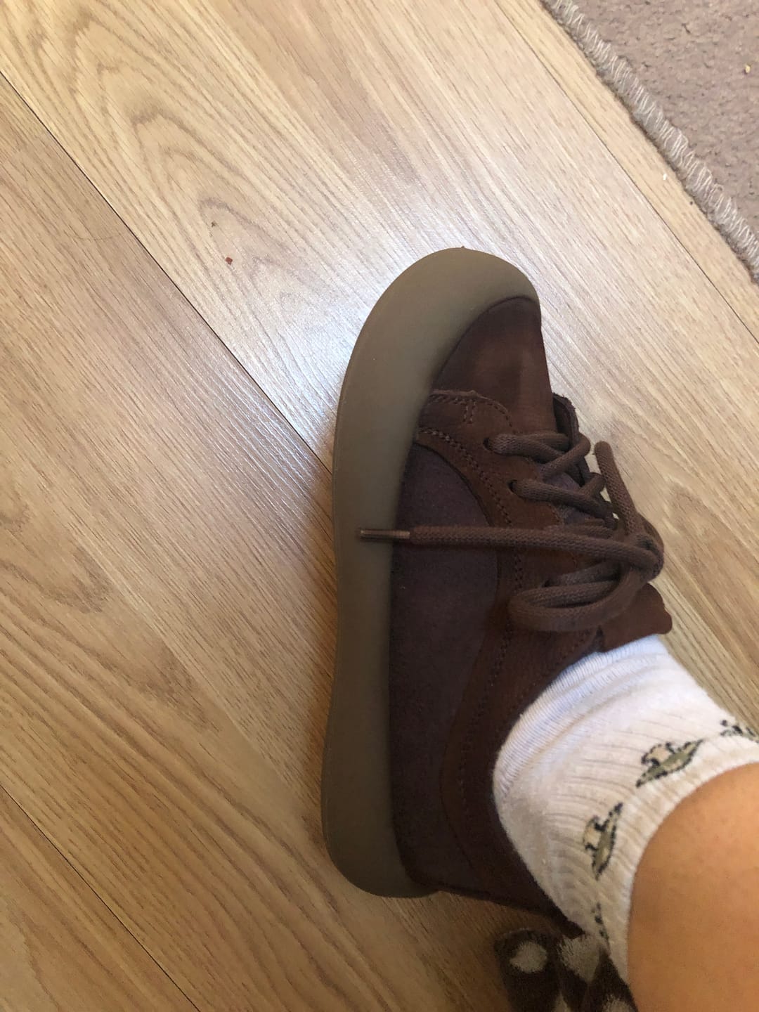 Customer photo review of Women Vintage Spring Genuine Leather Strap Flat Shoes