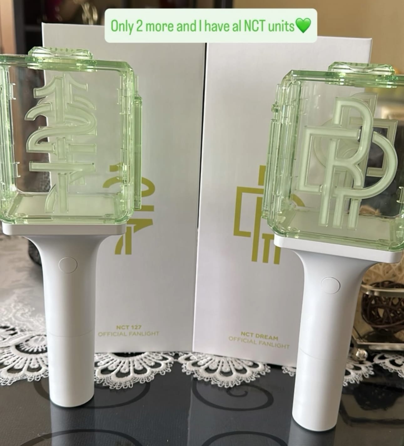 Customer photo review of NCT 127 - OFFICIAL FANLIGHT
