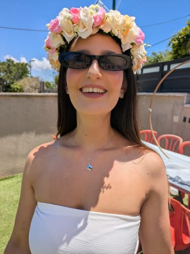 Customer photo review of Classic TANAOR Necklace