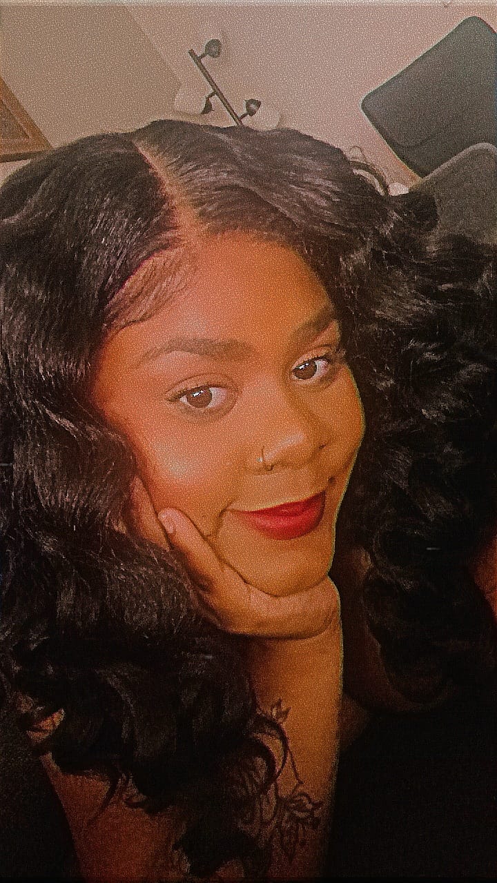 Customer photo review of Sensationnel Curls Kinks & Co Glueless Textured HD Lace Front Wig - Y-PART KINKY WAND CURL 20" - Kinky Edges
