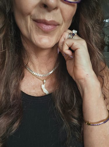 Customer photo review of California Cutout Diamond Pendant .55cttw 10K Yellow Gold