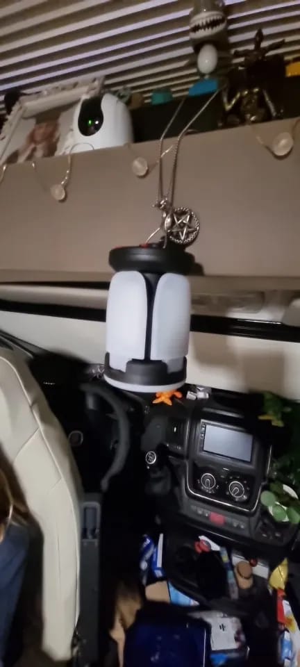 Customer photo review of Faltbare LED Campinglampe – Wiederaufladbare Outdoor Laterne