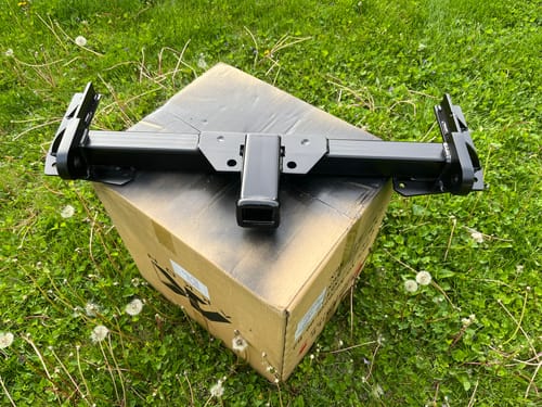 undefined review of Front Tow Hitch Receiver w/ Shackle Tabs (WJ/WK/XK) - Heavy Duty image 1 out of 3