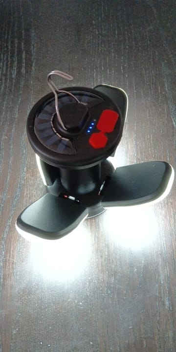 Customer photo review of Faltbare LED Campinglampe – Wiederaufladbare Outdoor Laterne