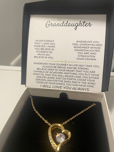 Customer photo review of To My Granddaughter - Necklace Gift Set - SS365