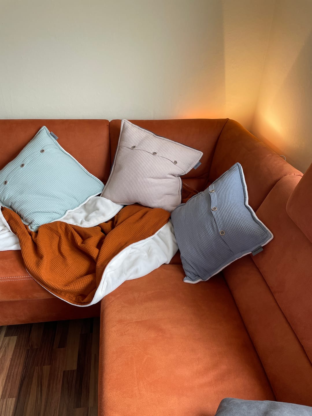 Customer photo review of Kuschelkissen "Vollkommen" • 50 x 50 cm • versch. Farben