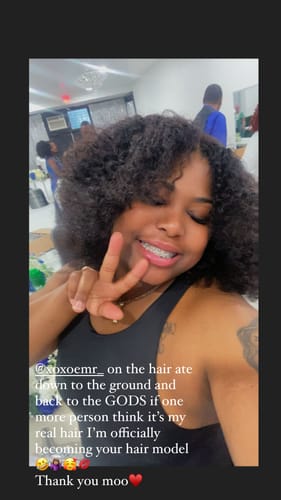 Customer photo review of CurlyMe Pre-bleached Wear Go Glueless Afro Kinky Curly Pre-cut HD Lace Wig Pre-plucked