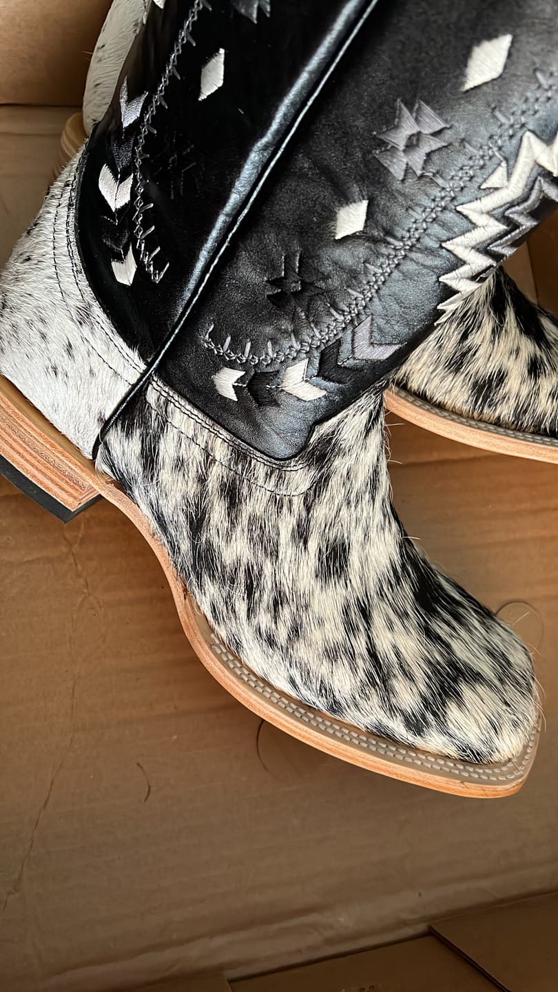 Customer photo review of Genuine Cowhide Boots - Square Toe