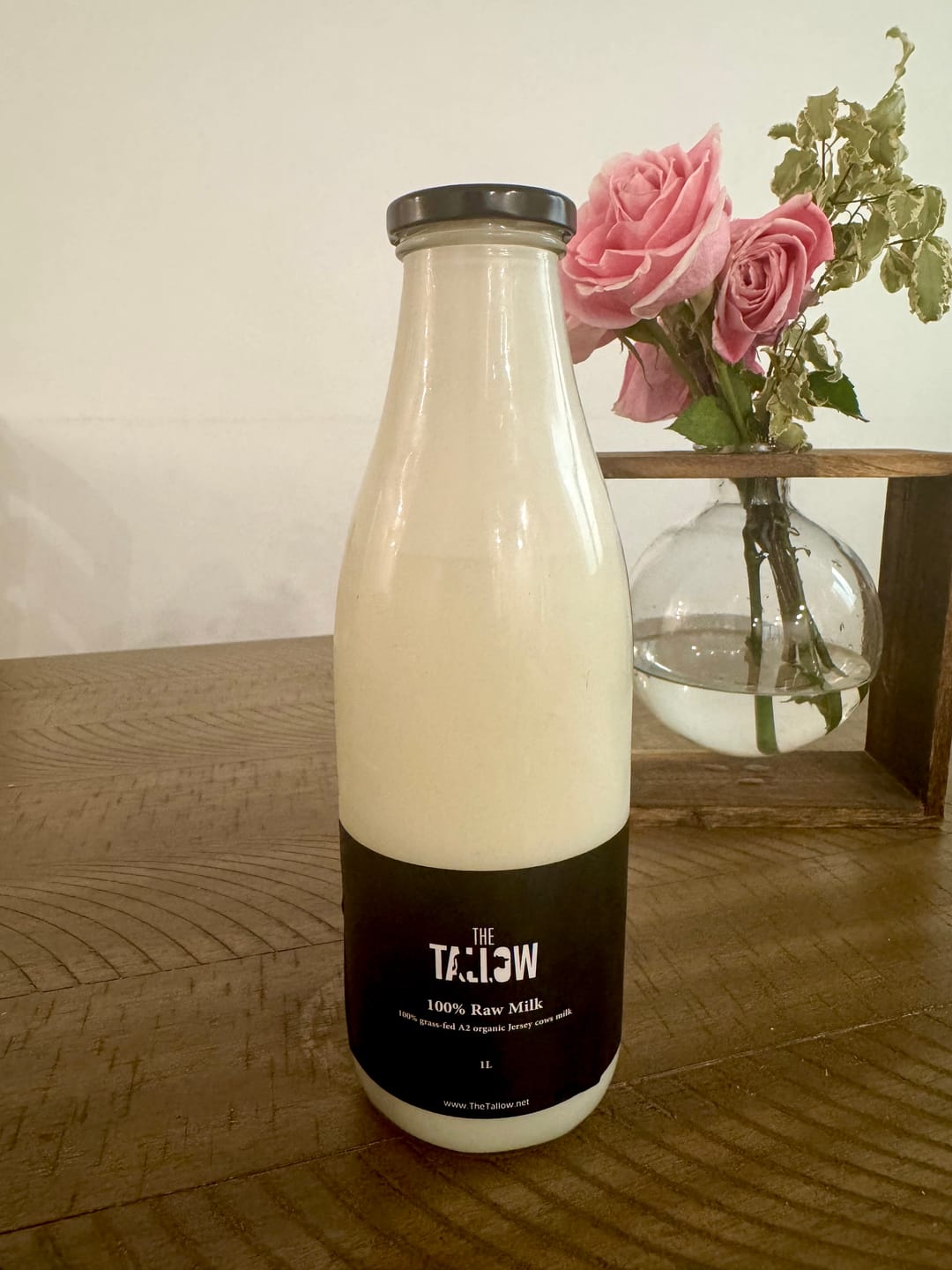 Customer photo review of Raw Cow Milk 1L