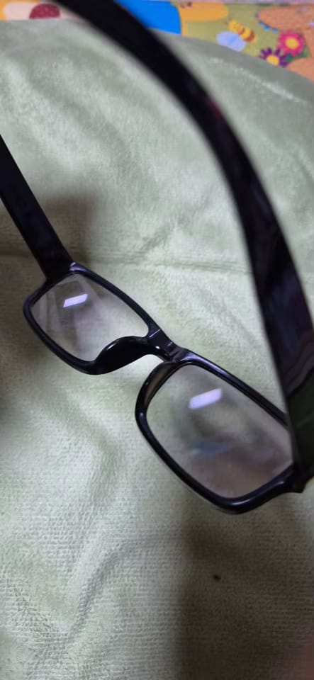 Customer photo review of VisionFlex- Naočare za vid