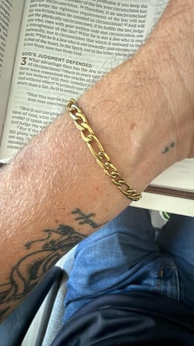 Customer photo review of 5MM FIGARO BRACELET