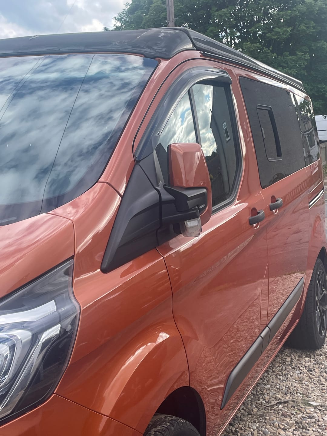 Customer photo review of Auto Clover Wind Deflectors Set for Ford Transit Custom 2012+ (2 pieces)