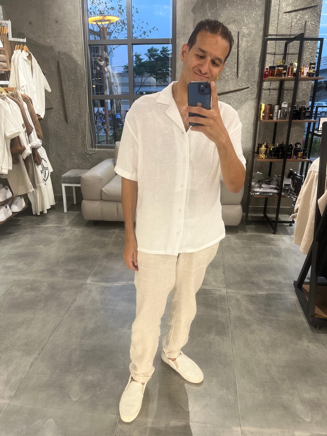 Customer photo review of Men's Beige Linen Pants