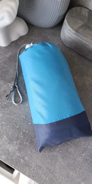 Customer photo review of Wasserdichte Strand- & Picknickdecke