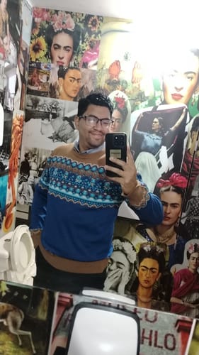 Customer photo review of Chompa Chamanes (Marrón)