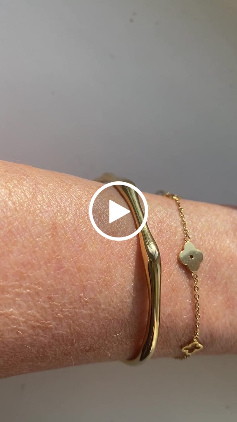 Customer video review of Bamboo Bangle