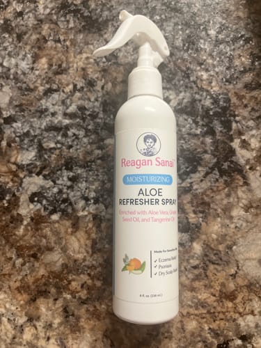 Customer photo review of Moisturizing Aloe Refresher Spray
