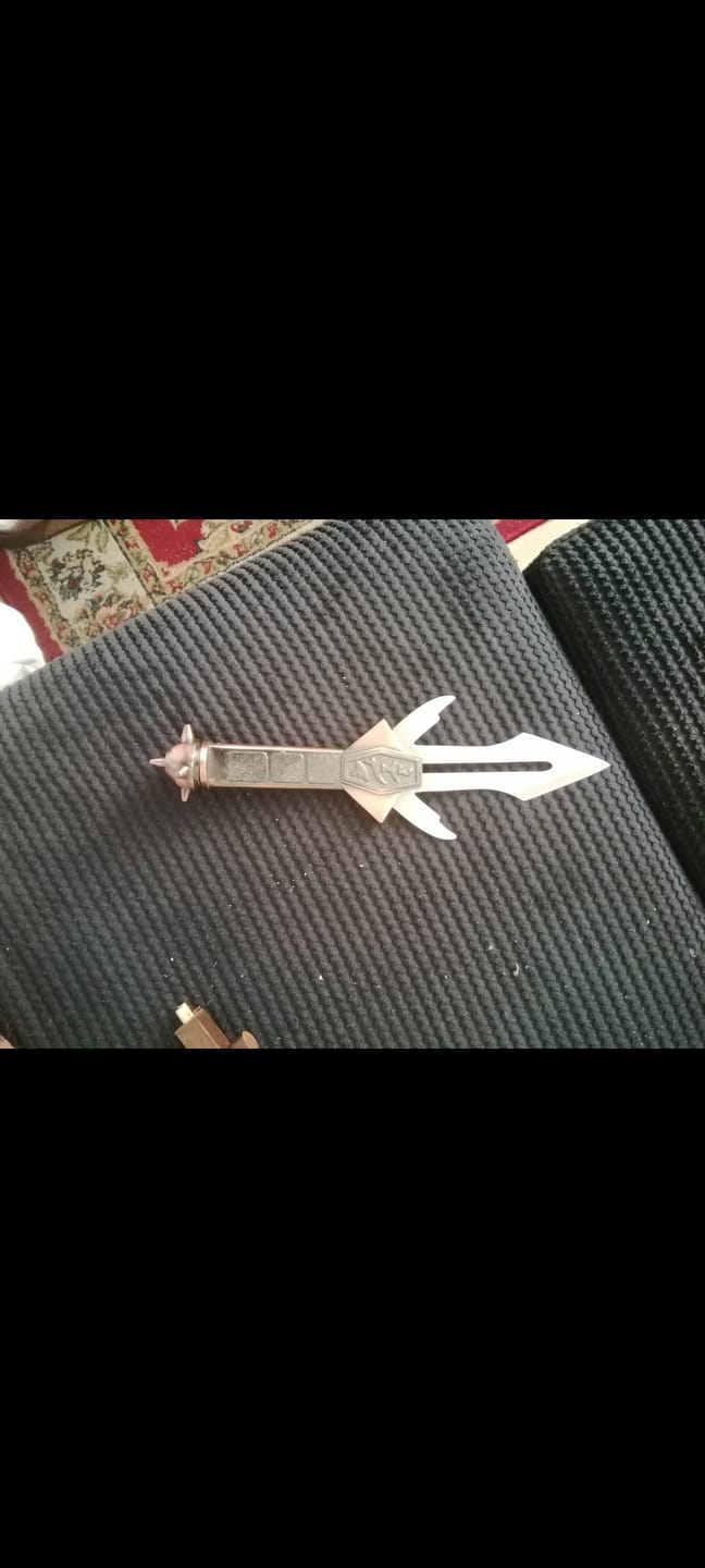 Customer photo review of Klingon D'k Tagh