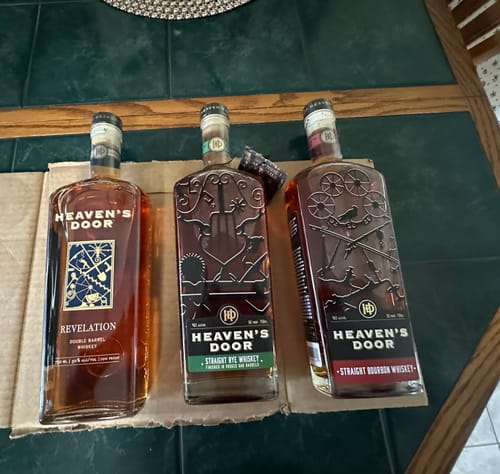 Customer photo review of Bob Dylan's Heaven's Door Bourbon Whiskey Bundle Set (Tennessee Bourbon, Double Barrel, Straight Rye)