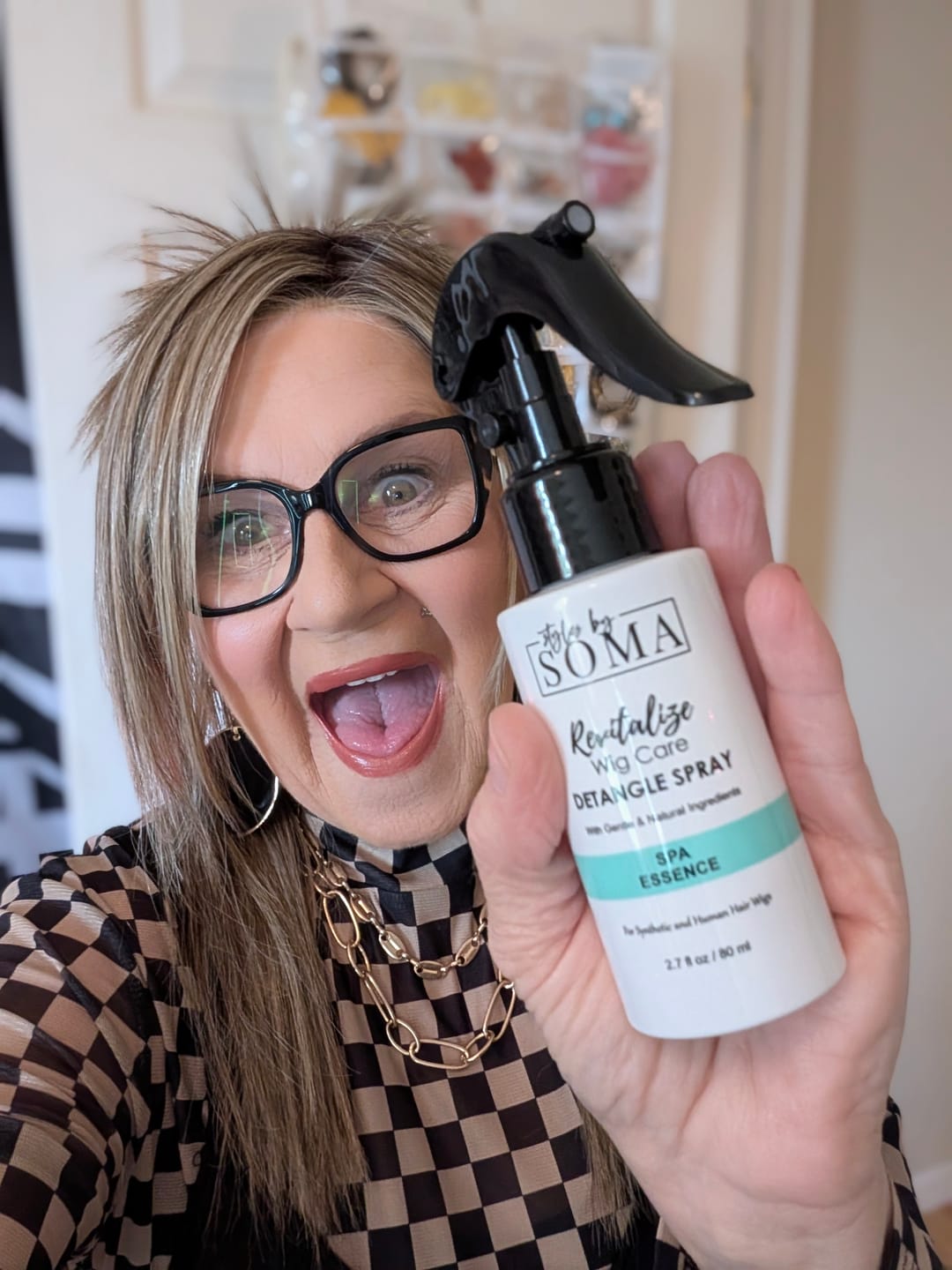 Customer photo review of **NEW** REVITALIZE Wig Detangle Spray