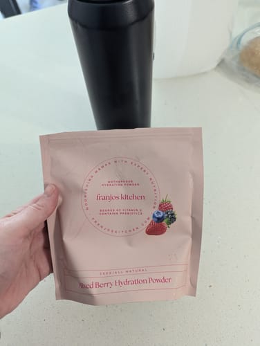 Customer photo review of Motherhood Hydration Powder - Mixed Berry + Blood Orange Duo