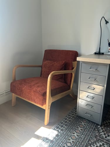 Customer photo review of OHAMA - Fauteuil de salon en bois massif et tissu terracotta