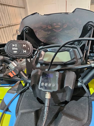 Customer photo review of Tuner with cable