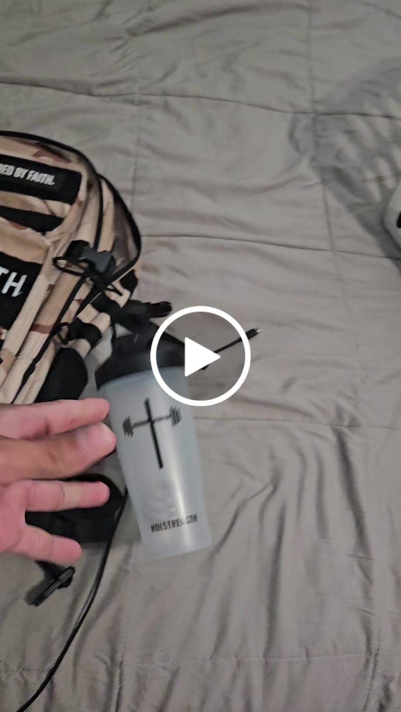 Customer video review of HolStrength Blender Bottle